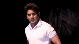 Sukh Mhanje Nakki Kay Asta S01 E811 Jaydeep is in Danger