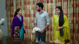 Vantalakka S01 E337 Sudha Rescues Varalakshmi