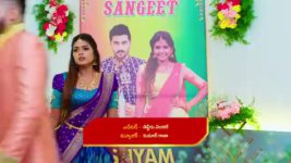 Madhuranagarilo (Star Maa) S01 E124 Radha Feels Apologetic