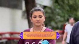 Thikpyanchi Rangoli S01 E588 Vinayak Assures Apurva