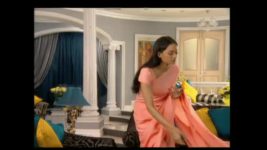 Kasauti Zindagi Kay (2001) S07 E16 Komolika does it again