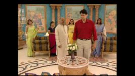 Kasauti Zindagi Kay (2001) S10 E28 Komolika panics