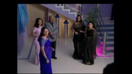 Kasauti Zindagi Kay (2001) S10 E32 Accusations at Anurag and Aparna Kasauti Zindagi Kay (2001) S10 E32 Accusations at Anurag and Aparna