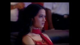 Kasauti Zindagi Kay (2001) S12 E10 Prerna leaves the function midway