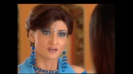 Kasauti Zindagi Kay (2001) S16 E08 Madhavi makes Rishabh uneasy