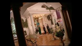 Kasauti Zindagi Kay (2001) S32 E36 Prerna protects Palchhin