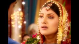 Kis Desh Mein Hai Meraa Dil S04 E47 Gayatri's Search Continues