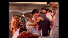 Kumkum Ek Pyara Sa Bandhan S08 E08 Abhay Meets Renuka