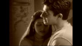 Kumkum Ek Pyara Sa Bandhan S09 E12 Burglary in Kumkum's House