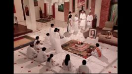 Kumkum Ek Pyara Sa Bandhan S20 E13 Sumit Decides to Find Kumkum