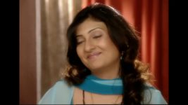 Kumkum Ek Pyara Sa Bandhan S25 E03 Ramola Spies on Sumit and Kumkum