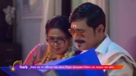 Sohag Chand S01 E258 Sohag-Surya confront Sukamal on Abhik's case.
