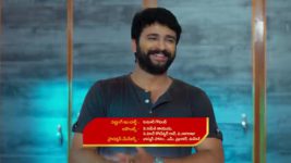 Yeda Loyallo Indradhanasu S01 E102 Pardhu's Kind Deed