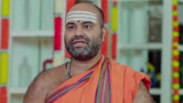 Nuvvu Nenu Prema S01 E410 Padmavathi in Distress