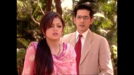 Geet Hui Sabse Parayi S07 E46 Dev saves Maan