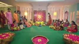 Krishnamma Kalipindhi Iddarini S01 E101 Eeswar, Gowri's Clash