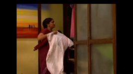 Navya Naye Dhadkan Naye Sawaal S01 E31 Anant and Navya miss the bus