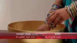 Navya Naye Dhadkan Naye Sawaal S10 E23 Om Prakash hurts Sugandha Navya Naye Dhadkan Naye Sawaal S10 E23 Om Prakash hurts Sugandha