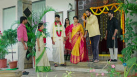 Vantalakka S01 E409 Will Vedawathi Accept Varalakshmi?