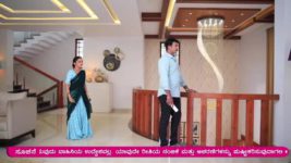 Gruhapravesha (Kannada) S01 E115 Lahari catches hold of Pallavi