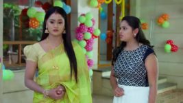 Madhuranagarilo (Star Maa) S01 E185 A Shocker for Shyam, Radha