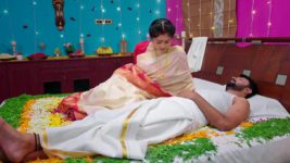 Vantalakka S01 E435 Dharani Has Doubts