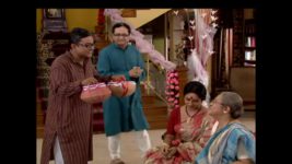 Bodhuboron S07E35 Phulpisi praises Kanak Full Episode