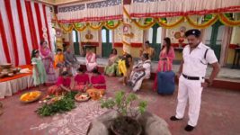 Horogouri Pice Hotel S01 E338 Oishani Catches Mitali Red Handed