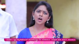 Lakshana S01 E564 Shwetha's valuable lesson
