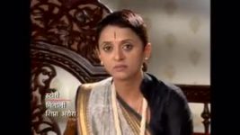 Uttaran S01 E1282 Akash saves Meethi from the fire