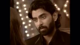 Uttaran S01 E386 Vansh dies in Ichha's arms
