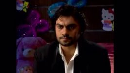 Uttaran S01 E649 Raghuvendra despises Veer