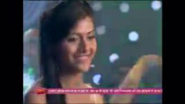 Uttaran S01 E968 A stranger rescues Meethi from the fire