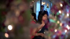 Yeh Hai Mohabbatein S19E18 Drunk Raman fights with Ashok Full Episode
