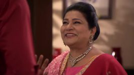 Yeh Hai Mohabbatein S24E14 Vandu Slaps Sooraj Full Episode Yeh Hai Mohabbatein S24E14 Vandu Slaps Sooraj Full Episode