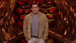 Bigg Boss (Colors tv) S17 E20 Shukravar Ka Vaar