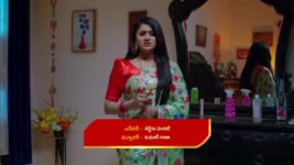 Madhuranagarilo (Star Maa) S01 E220 Rukmini Cautions Shyam