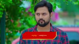 Nuvvu Nenu Prema S01 E481 Padmavathi Escapes Trouble