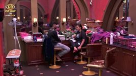 Bigg Boss Kannada S10 E32 A Real Test Of Control!