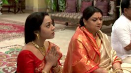Bodhuboron S18E35 Konok is Worried About Indira Full Episode