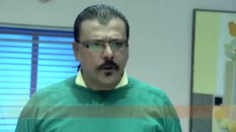 Bodhuboron S26E33 Arup Shoots Himself! Full Episode