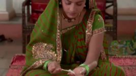 Diya Aur Baati Hum S05E61 Sooraj Encounters A Stranger Full Episode Diya Aur Baati Hum S05E61 Sooraj Encounters A Stranger Full Episode