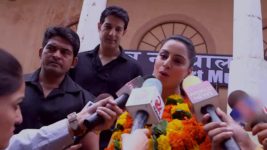 Dream Girl S03E44 The media felicitate Ayesha Full Episode
