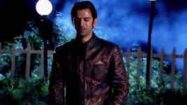 Iss Pyaar Ko Kya Naam Doon S09E32 Arnav Singh Raizada comes to the wedding hall injured from an accident Full Episode
