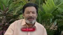 Koilamma S04E60 Giri Cancels The Deal With Ashok Full Episode