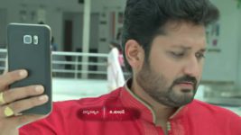 Koilamma S05E45 Indraja Reaches Bangalore Full Episode