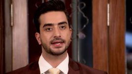 Kuch Toh Tha Tere Mere Darmiyan S01E72 Raj Has a Son! Full Episode