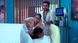 Premer Kahini S04E64 Piya Gets a Glimpse of Raj Full Episode