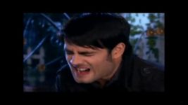 Pyaar Kii Ye Ek Kahaani S02 E16 Abhay holds the silver glass