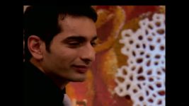 Pyaar Kii Ye Ek Kahaani S04 E01 Abhay confronts Siddharth